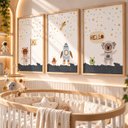 Ver imagem 2 de Kit 3 Quadros Infantil Astronauta Espaço Quarto Bebê Menino Menina 40x60 Moldura Madeira NO1