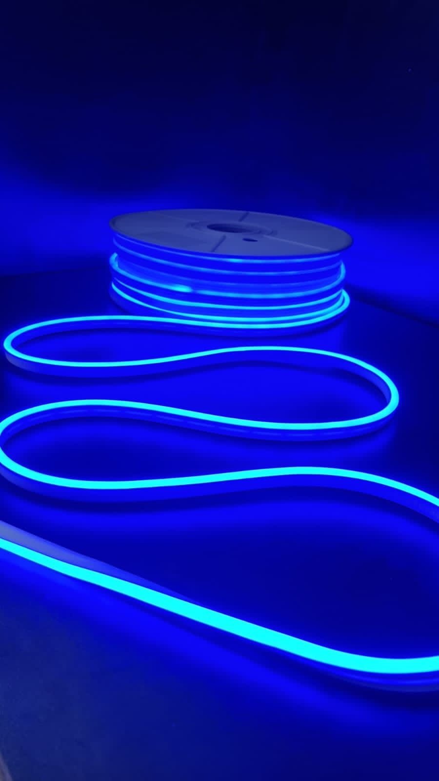 Mangueira Neon 12v - 5 metros - Painel Neon - Corte 2,5cm 6 x12mm - Cor: Azul - Bivolt - 1