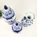Ver imagem 7 de Kit de Porcelana Azul e Branca Potiche e Vaso Decoração