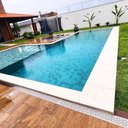 Ver imagem 7 de Borda Piscina Atérmica Linha Prime 50x50x2cm  Branca - Areia de Quartzo Ind. Cimentícia