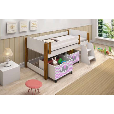 Cama Naty com Baús Elefante Rosa e Luminária