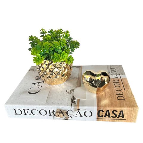 Decoração sala livro fake casa + vaso dourado + escultura