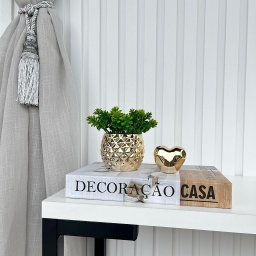 Decoração sala livro fake casa + vaso dourado + escultura - 2