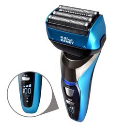 Maquininha: Barbear Suave e Versatilidade no Chuveiro - 5