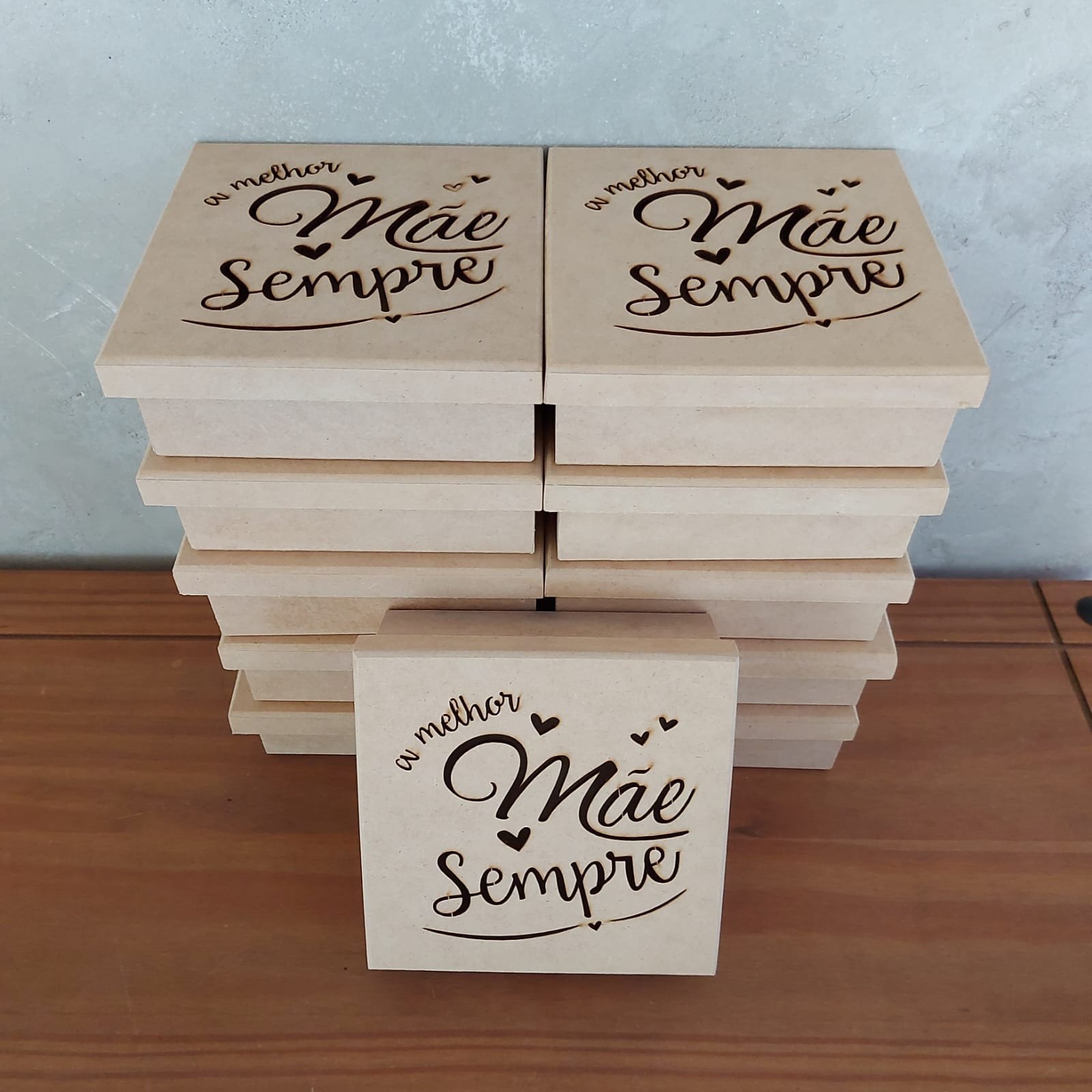 Kit 10 Caixas em Mdf 15x15x5cm Modelo Tipo Sapato Tema "melhor Mãe Sempre"