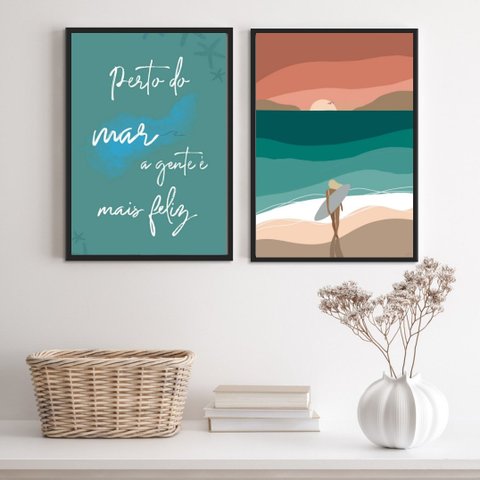Kit 2 Quadros Perto do Mar a Gente É Mais Feliz 24x18cm - com Vidro:madeira Branca