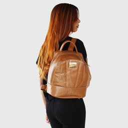 Mochila de Couro Lívia - Caramelo - 2