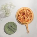Ver imagem 2 de Tábua de Pizza em Bambu 58cm Assar Servir Oikos