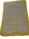 Ver imagem 3 de Tapete Sala Quarto 50x75 Crochê Dupla Face Artesanal Amarelo Branco