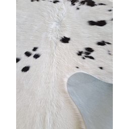 Tapete de Couro Pele Pequena Bezerro Holandez (preto e Branco) - 3