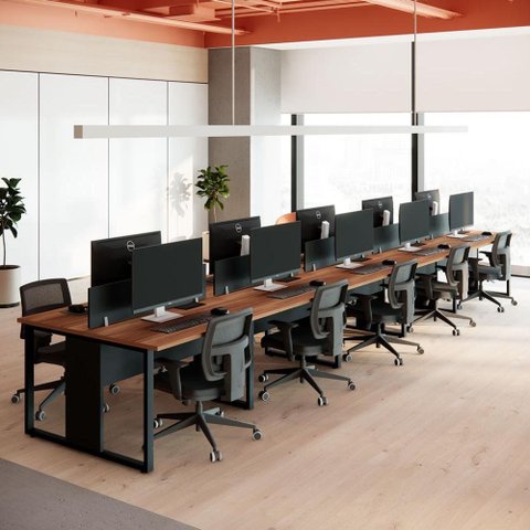 Plataforma de Trabalho 6,00 m para 10 Pessoas com Caixas de Tomadas e Divisórias Estilo Industrial