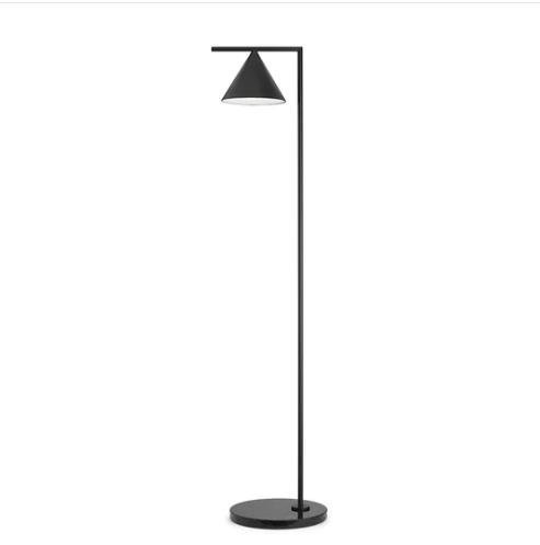 Luminária de Chão Moderna Metálica Slim Linear Com Cúpula Cônica Para 1 Lâmpada E27 - Preta - 1
