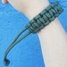 Pulseira Paracord 550lb Bracelete Tático 2,5m Corda De Sobrevivência Verde Oliva - 4