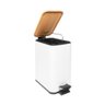 Lixeira Quadrada de Metal Pedal Tampa em Bambu Branca 5l - 2