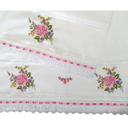 Jogo de Toalhas de Banho e de Rosto Bordadas. Estampa: Ramalhete de Flores. Cor Branco Dohler Artesa - 2