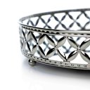 Ver imagem 4 de Bandeja Decorativa Redonda P em Metal Prata com Espelho 5x18 Cm - D’Rossi