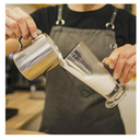 Ver imagem 4 de Leiteira Jarra Inox Cremeira 350ml Lyor Leiteira Jarra Inox Cremeira Pitcher Barista 350ml