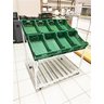 Expositor de Frutas 8 Caixas com Rodas e Suporte para Sacola - 3