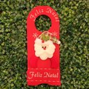 Ver imagem 3 de Kit 2 Decora Maçaneta Feliz Natal Pelúcia Papai Noel Gorro Xadrez 30cm - Master Christmas