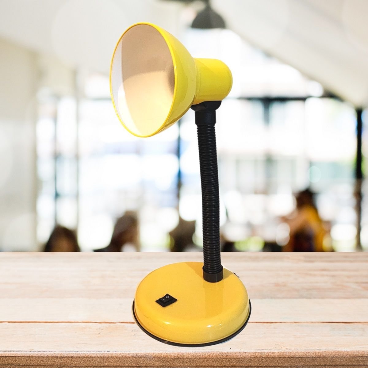 Ver imagem 7 de Luminária Mesa Abajur 35cm Articulada Flexível + Lâmpada Led Pt-06 Cor: Amarelo