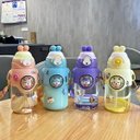 Ver imagem 5 de Garrafa Infantil Amarela Coelho 520ml com Alça Canudo Anti Vazamento e Adesivos Bichinhos