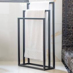 Suporte Porta Toalha Triplo de Chão para Banheiro Lavabo - ÉdeCasaMóveis                                                                        - 2