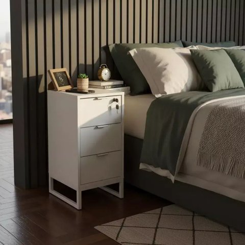Mesa de Cabeceira com Tranca e 3 Gavetas Branca 30cm Luxo