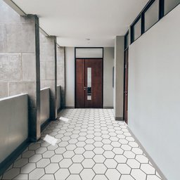 Adesivo Vinílico Lavavel para Piso com Textura Hexágono Branco 500x60cm - 5