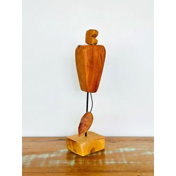 Escultura Caju em Madeira - Decoração Artesanal de Sergipe - 2