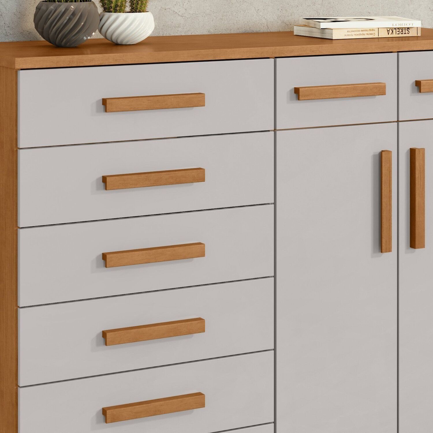 Cômoda para Quarto 8 Gavetas 2 Portas com Chave Toronto 142cm Bege