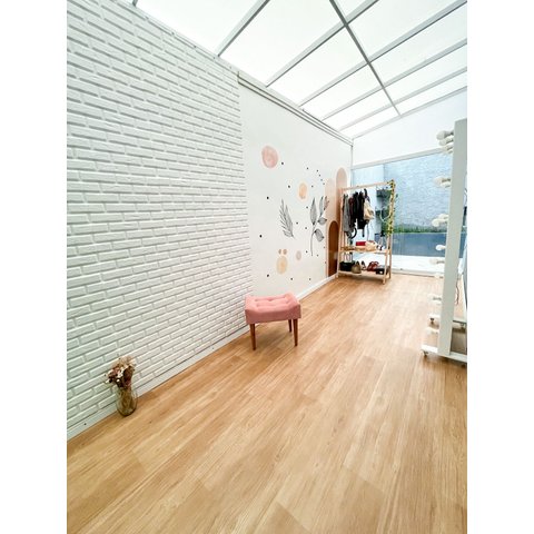 Piso Vinilico Em Manta Amadeirado Imita o Piso Laminado Resistente 10m²