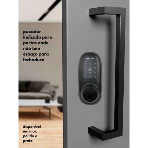 Puxador Porta Inox Deslocado Livrando a Fechadura Preto 30cm