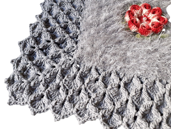 Tapete de Luxo crochê Artesanal Cinza com Flor - 4