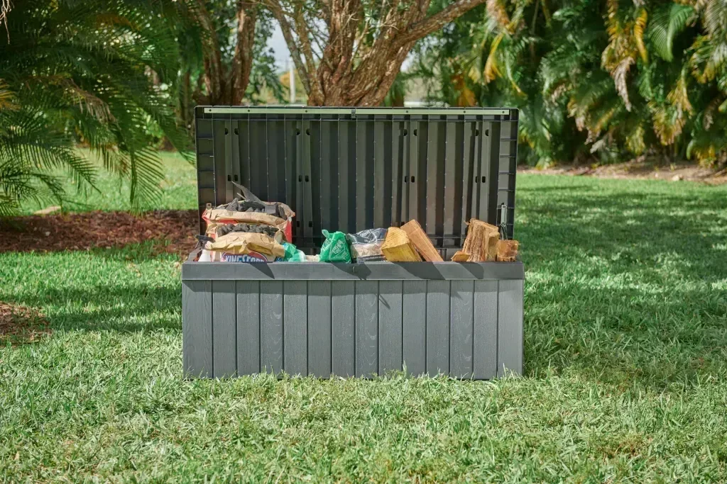 Ver imagem 7 de Baú Armazenamento Keter Darwin 380l Externo Resistente À Chuva e Sol