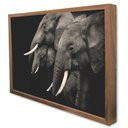 Ver imagem 4 de Quadro Decorativo Elefantes em Moldura Caixa Tacolado Moldura Trad 1cm Branca sem Vidro 30 X 40cm