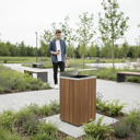 Ver imagem 2 de Lixeira de Madeira Plástica -cinza- 96 L