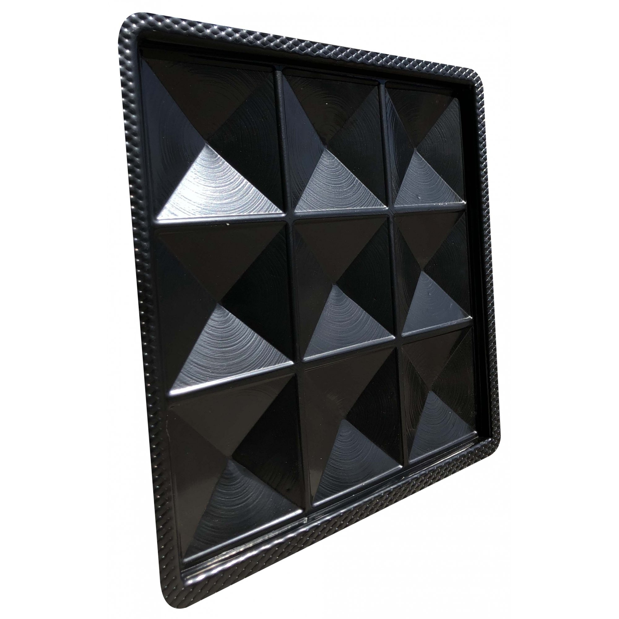 Forma 3D Gesso e Cimento ABS - Pirâmide 40x40 - 4