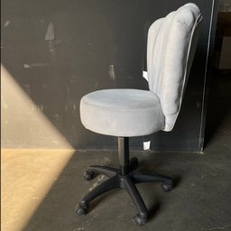Cadeira Mocho Pétala Veludo Cinza Claro - In9 Decor - 3