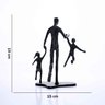 Escultura Decorativa em Metal Preto Pai e Filhos 19x15 cm - D’Rossi - 8