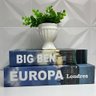 Kit decoração 2 livros na cor azul + vaso branco pedestal - 4