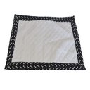 Ver imagem 1 de Tapete Higiênico Pet Impermeável Branco Pequeno Reutilizável Lavável: Ossinho Preto