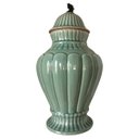 Ver imagem 1 de Potiche Decorativo Porcelana Verde Celadon Craquelada Puxador Passarinho 49cm Columbus Gold