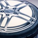 Ver imagem 4 de Puffinho Infantil Redondo Estampado Suede Pneu Carro Pés Pardal Tabaco - D'Rossi