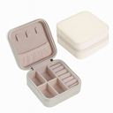 Ver imagem 1 de Mini Porta-jóias em Couro Sintético