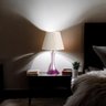 Abajur de Quarto Pequeno Paris Roxo e Prata Boreal com Cúpula de Tecido - 5