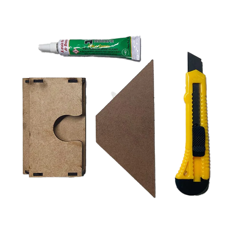 Kit Instalação para Rodapé de Eva com Estilete Gabarito e Cola 10x1cm