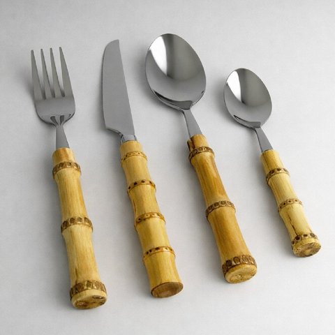 Conjunto de Talheres 4 Peças em Bambu Real e Aço Inox