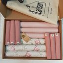 Ver imagem 7 de Kit Premium Mesa Posta Jogo Americano 6 Lugares Dupla Face Impermeável Floral Coral e Cinza com Guar