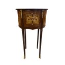 Ver imagem 1 de Mesa de Cabeceira em Madeira com Marchetaria com Detalhes em Bronze a: 70cm L:40cm P: 30cm