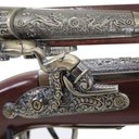 Ver imagem 3 de Arma Decorativa Mosquete com Cabo em Madeira e Suporte